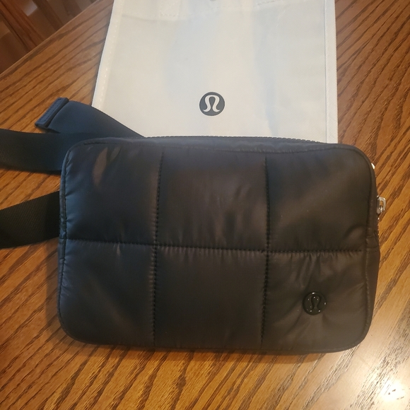 lululemon athletica Handbags - NWT Lululemon Quilted Grid Belt Bag